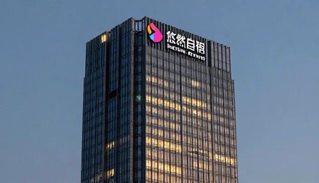 视频剪辑在品牌VI设计中的性能表现与适用条件